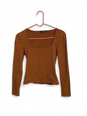 Dylan Ryan brown long sleeve top